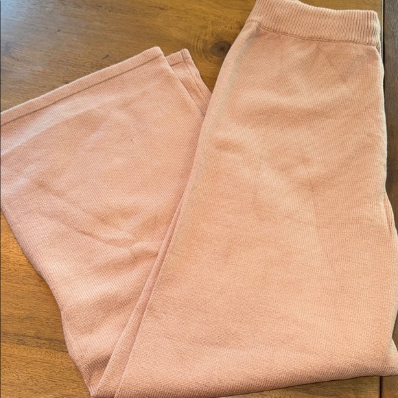 Women's Tan Knit Sweater and Pants Set - Picture 10 of 10